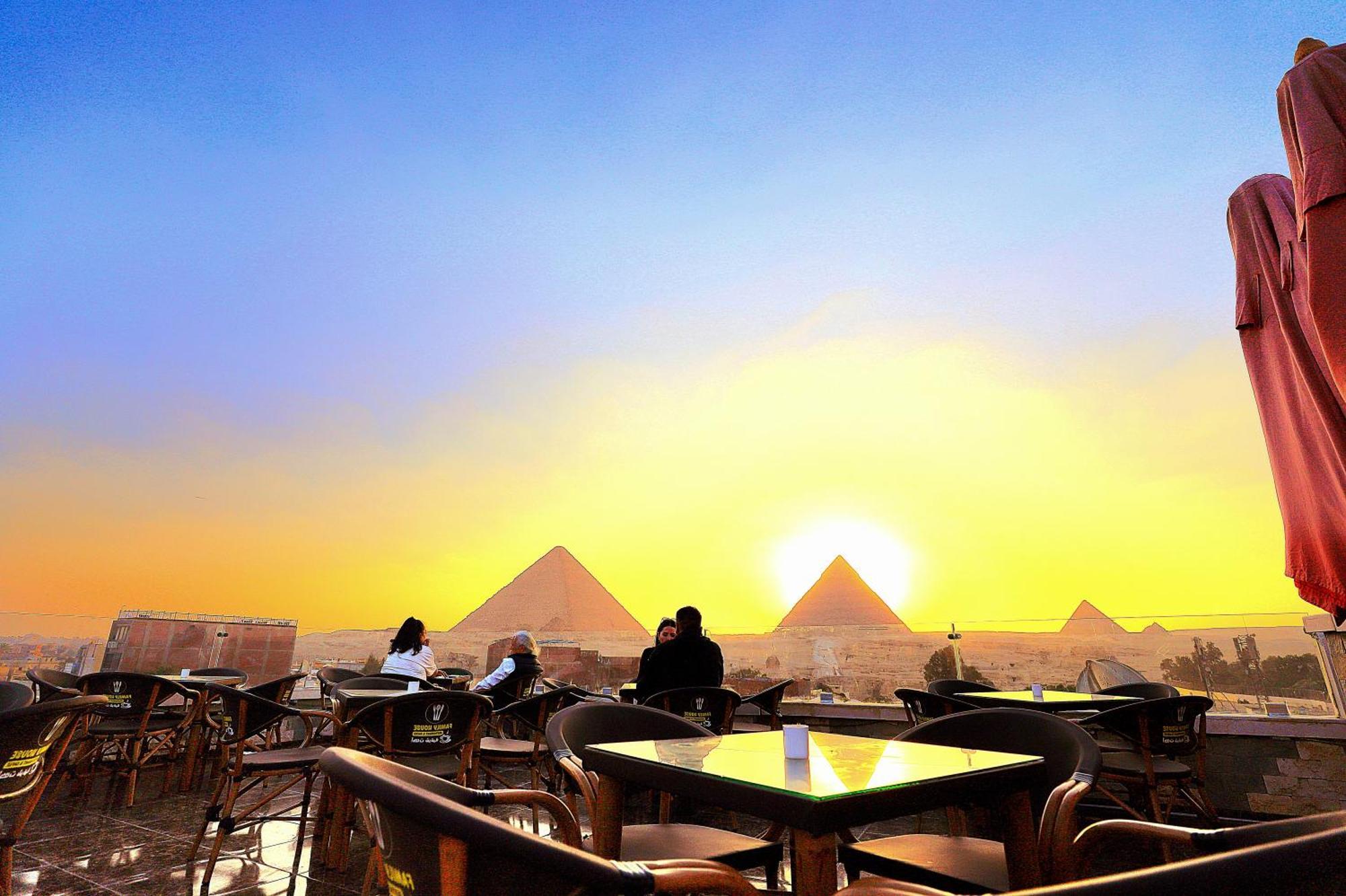 Hotel Magic Pyramids View 3*