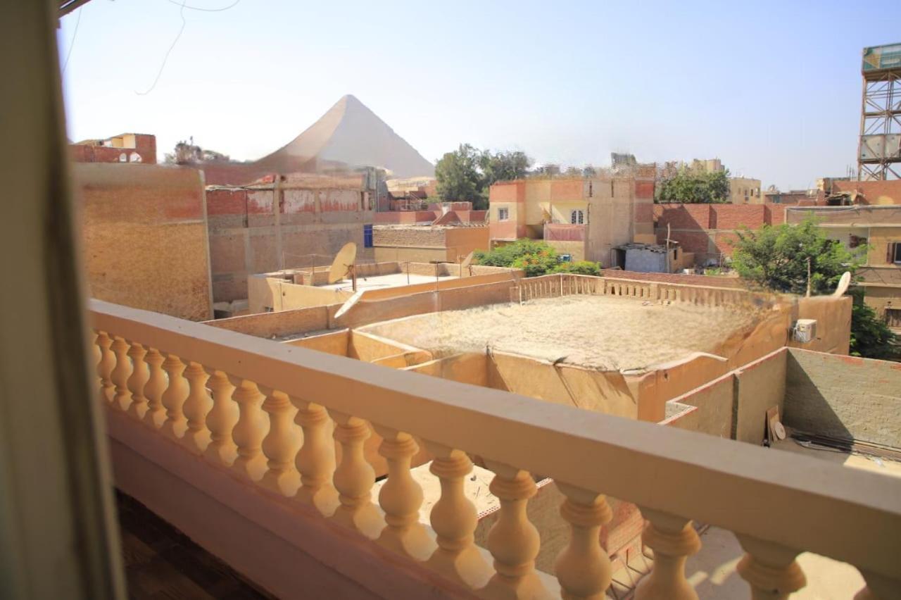 Hotel Magic Pyramids View