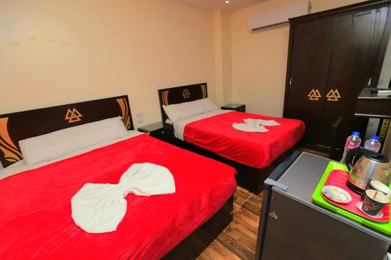 Hotel Magic Pyramids View 3*