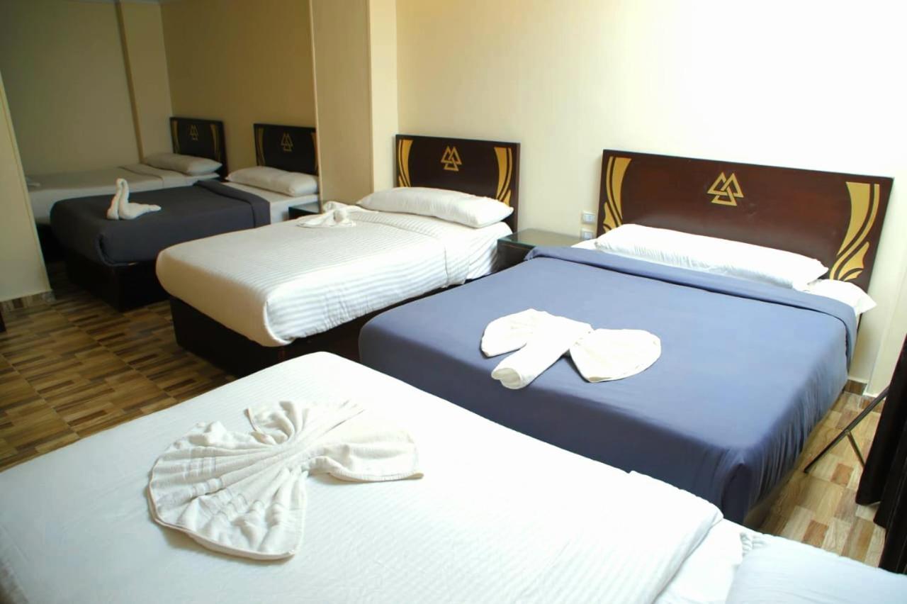 Magic Pyramids View Hotel Cairo