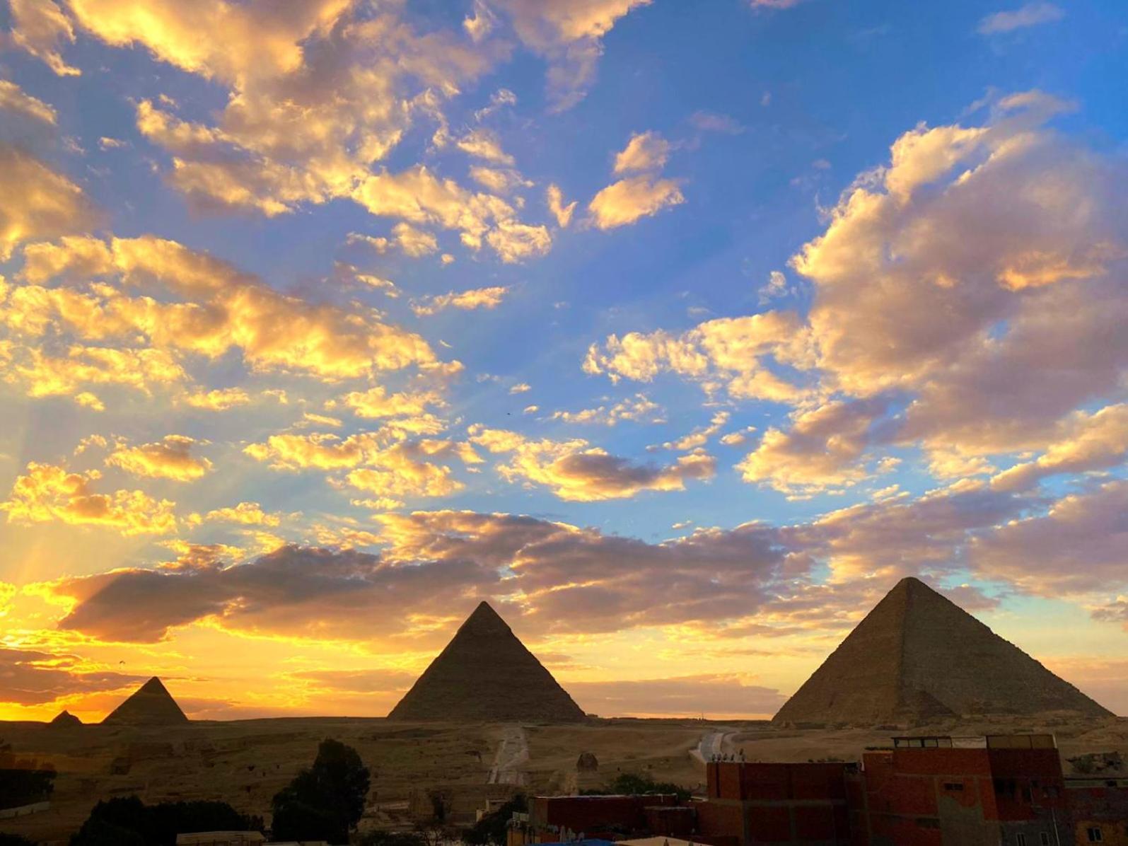 Hotel Magic Pyramids View 3*